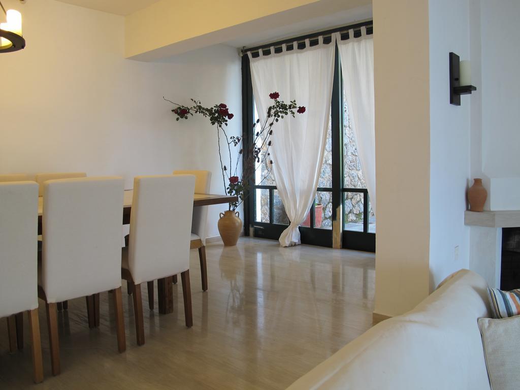 Villa Marlina Κομμένο Εξωτερικό φωτογραφία
